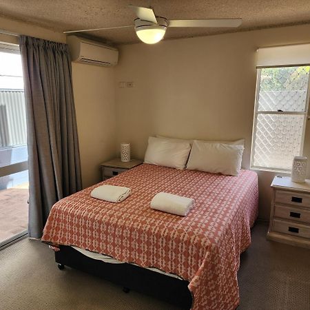 Capeview Apartments - Right On Kings Beach Caloundra Exteriér fotografie