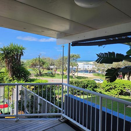 Capeview Apartments - Right On Kings Beach Caloundra Exteriér fotografie