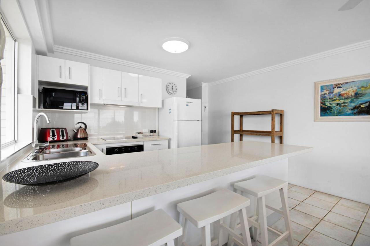 Capeview Apartments - Right On Kings Beach Caloundra Exteriér fotografie