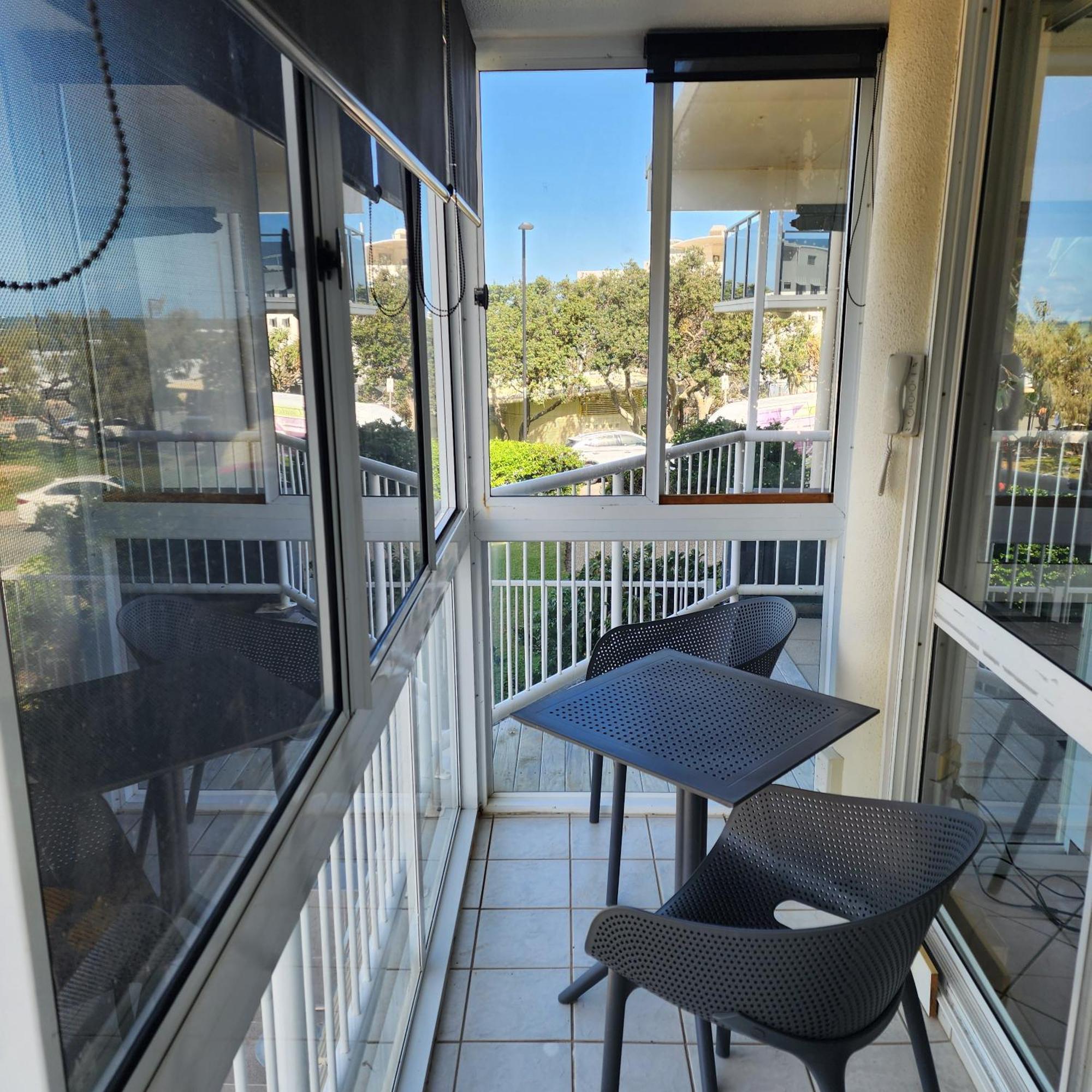 Capeview Apartments - Right On Kings Beach Caloundra Exteriér fotografie